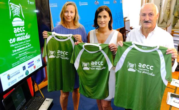 De izquierda a derecha, Sonia Ortueta, Gema Igual y 'Tuto' Sañudo.