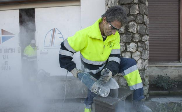 La contratación de parados de larga duración era una de las condiciones de esta convocatoria.