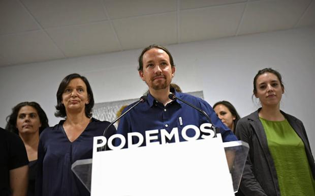 Iglesias, antes de una rueda de prensa. /Fernando Villar (Efe)