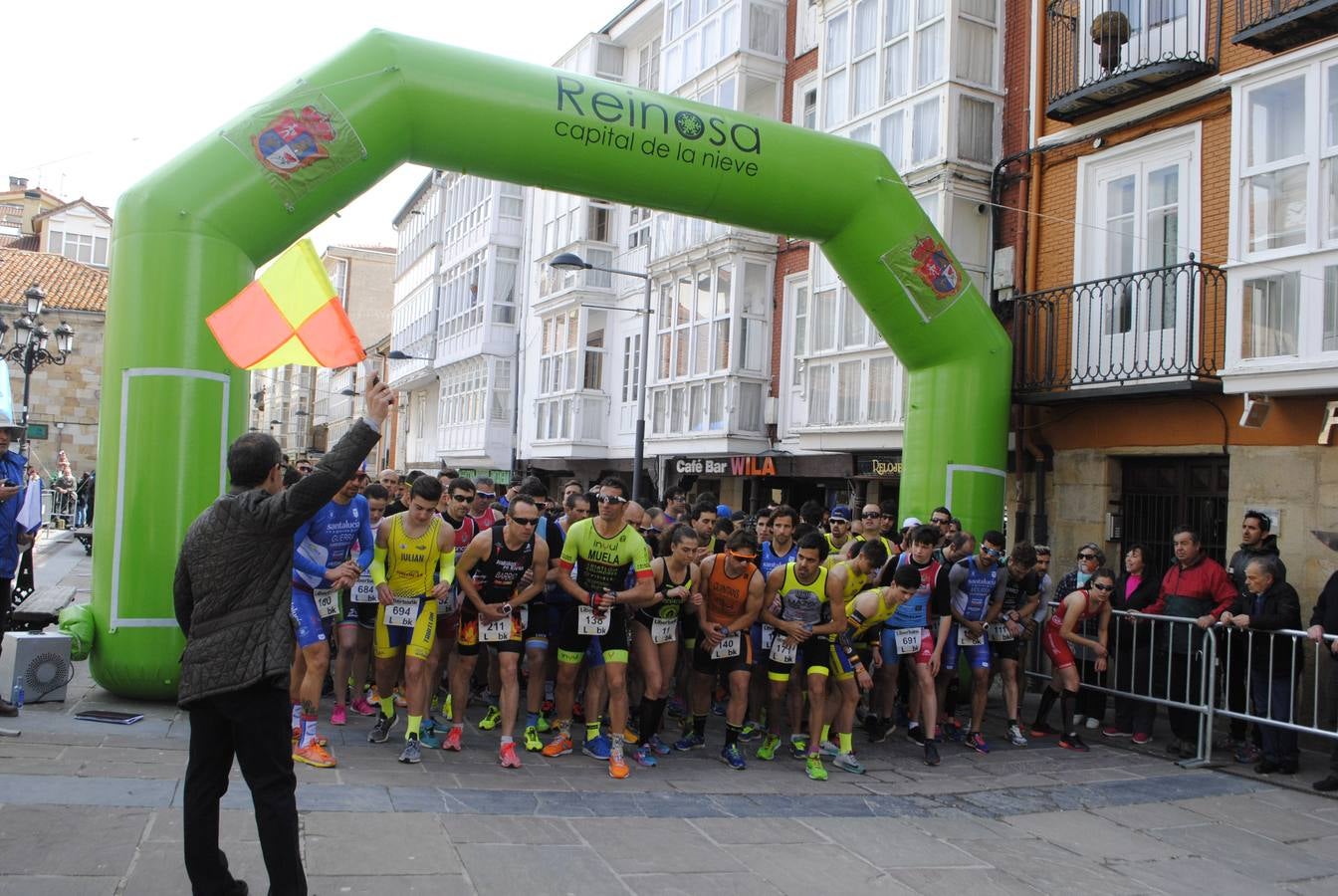 Salida del duatlón reinosano.