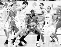 El Lobos, irregular, cae ante el Zaragoza/
