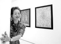 La artista china Chu Lily, ayer, en el Palacete del Embarcadero. / BRUNO MORENO/