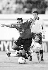 Cavenaghi y Vitolo, en un partido España-Argentina sub-21. / DM/