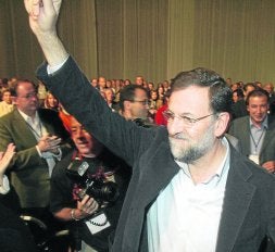 Rajoy o Mayor Oreja, el 1 de junio en Santander