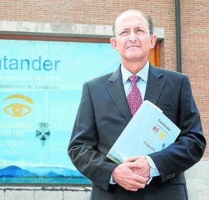 Fernando Martínez, en el Palacio de Exposiciones. / ROBERTO RUIZ/