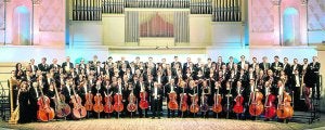 La Filarmónica de Músico se fundó en 1951, pero dos años más tarde se transfirió a la Sociedad Filarmónica de la capital rusa. ::
DM/