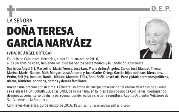 Dña. TERESA GARCÍA NARVÁEZ