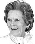 DOÑA ISABEL MARTÍNEZ AGÜEROS