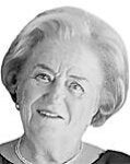 DOÑA MARÍA DEL CARMEN MARTÍNEZ MANTECÓN